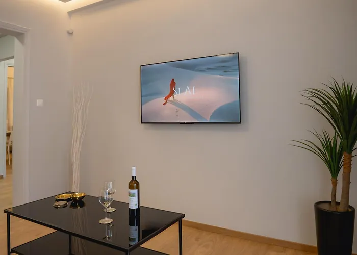 Modern 34 * Патра